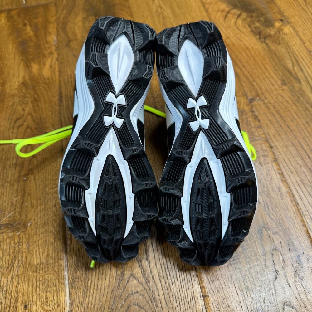 Under Armour UA Crusher Jr Baseball/Football Cleats Black White Youth Size 1Y - Picture 6 of 6